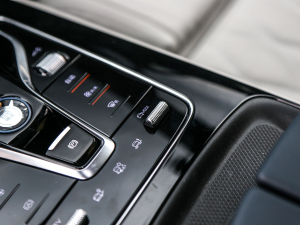 2022DM-p 215KM Ş п؅^