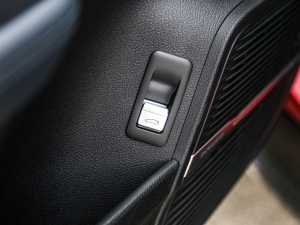 2022DM-p 215KM Ş п؅^