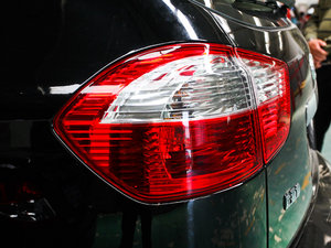 2011款2.4L 自动尊享版 细节外观