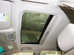 2011款2.4L 自动尊享版 空间座椅