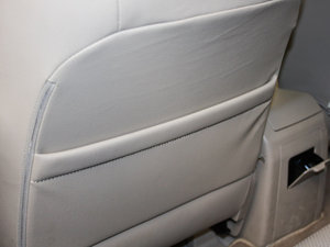 2011款2.4L 自动尊享版 空间座椅