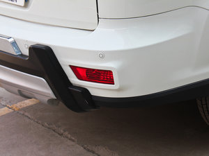 2011款2.0L 手动尊贵版 细节外观
