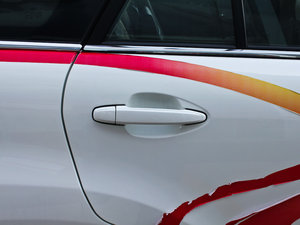 2011款2.0L 手动尊贵版 细节外观