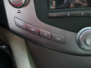 2011款2.0L 手动尊贵版 中控区