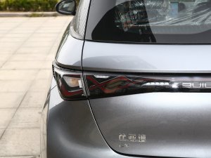 2023款420km 自由版 细节外观