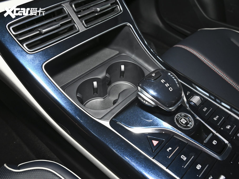 2023����PLUS ��܊�� DM-i 55KM�I����