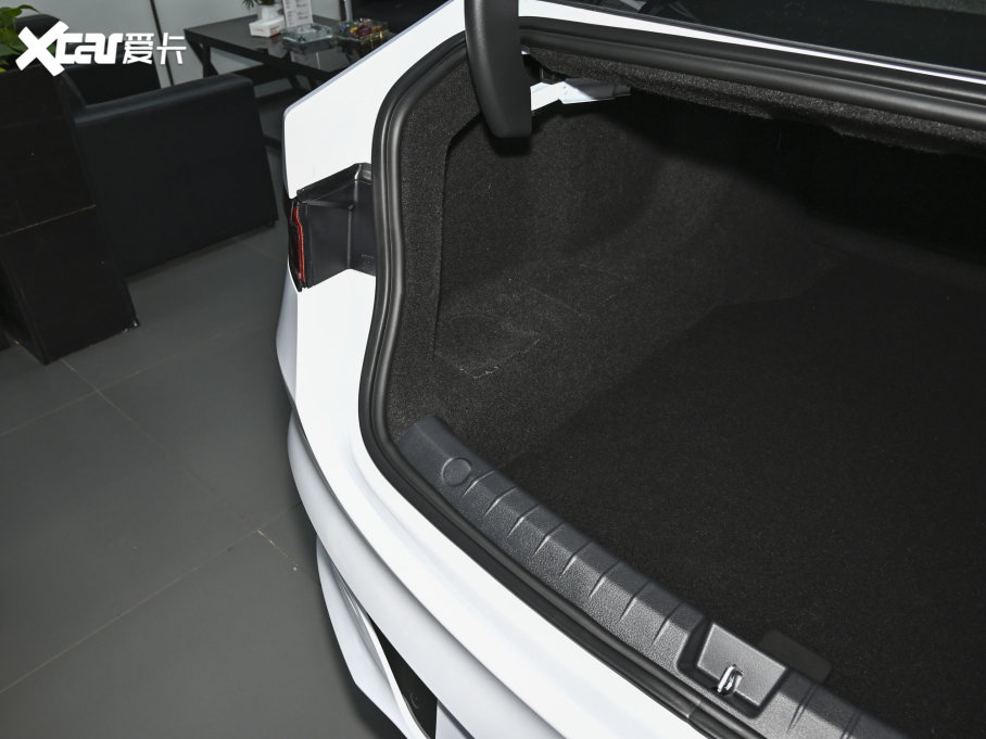 2023����PLUS ��܊�� DM-i 55KM�I����