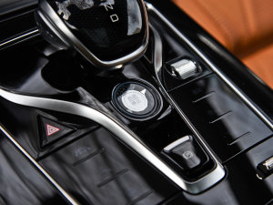 2023DM-i ܊ 112KM  п؅^