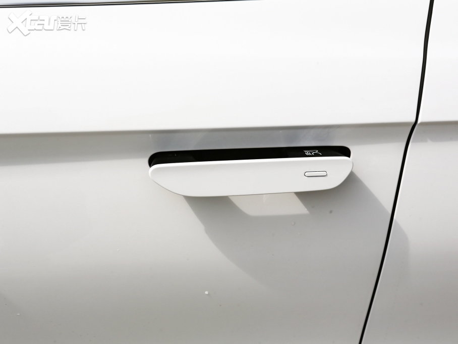 2023��hEV EV ��܊�� 610KM �����Ş��