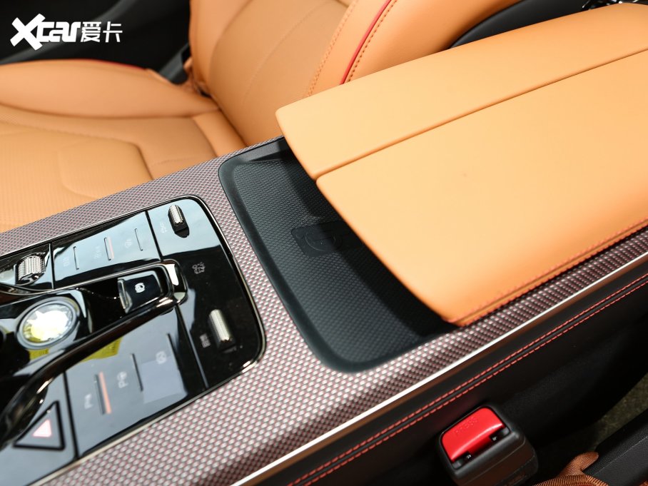 2023hEV EV ܊ 610KM (q)Ş