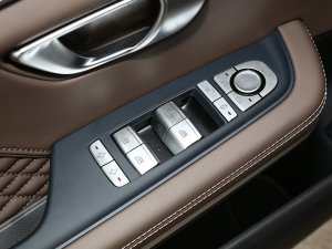 2023EV ܊ 506KM ǰF {܇ƅ^	