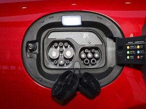 2023EV ܊ 605KM ǰF ^