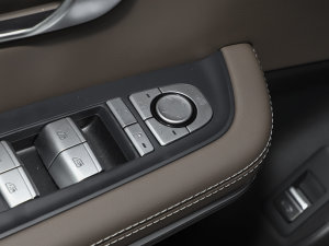 2023EV ܊ 605KM ǰF п؅^