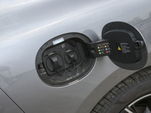 2023EV ܊ 715KM ǰ(q)s (x)(ji)^