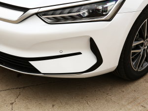 2023款冠军版 420KM超越型 细节外观