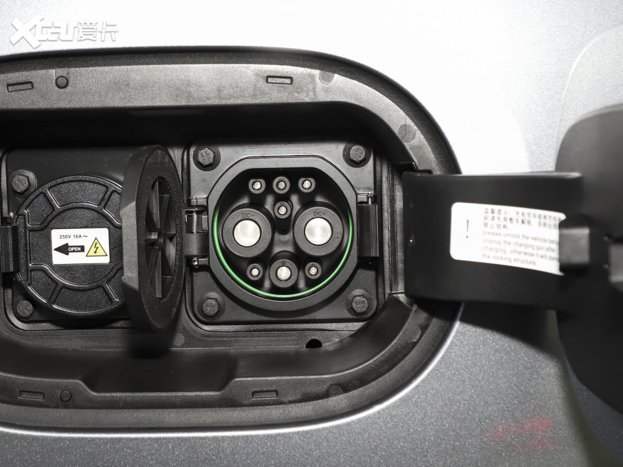 2023(q)Ş05 ܊ DM-i 120KMF