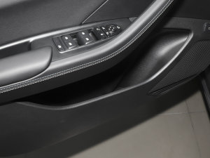 2023܊ DM-i 120KMF ǰTg