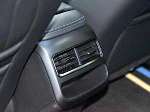 2023܊ 700km F п؅^