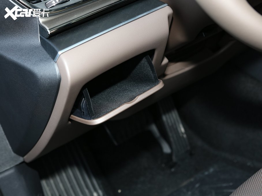 2023h DM-i ܊ 200KM Ş