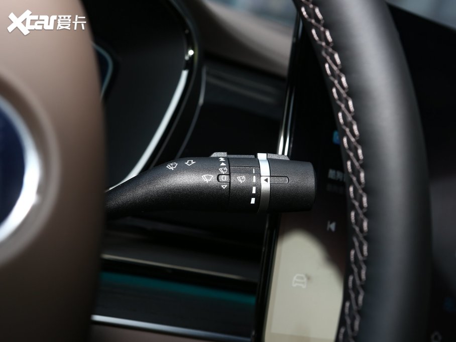 2023h DM-i ܊ 200KM Ş