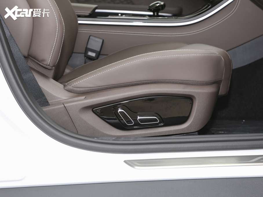 2023h DM-i ܊ 121KM F