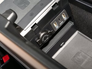 2023DM-i ܊ 200KM Ş g