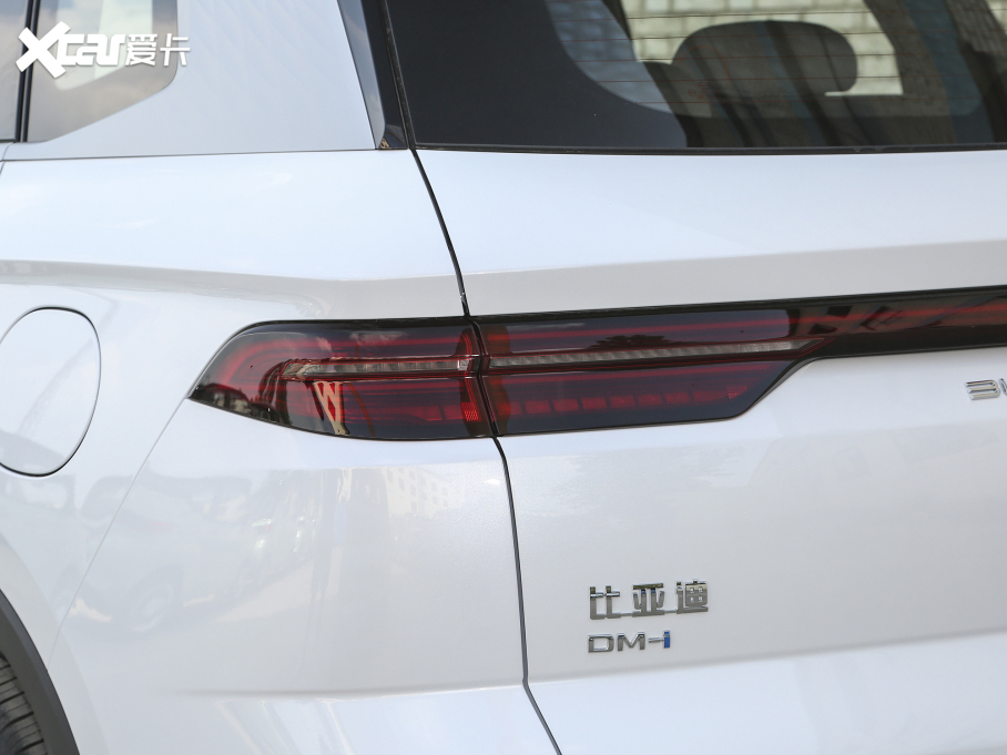 2023款宋pro 新能源 冠军版 DM-i 71KM领先型