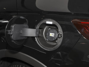 2023܊ EV 605KM ŞPLUS ^