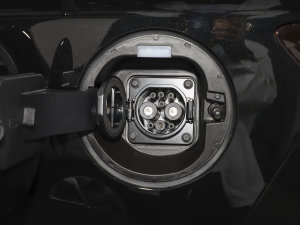 2023܊ EV 605KM ŞPLUS ^