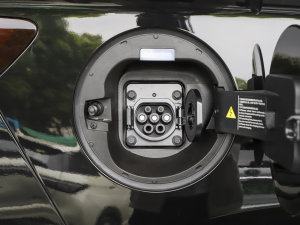 2023܊ EV 605KM ŞPLUS ^