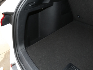 2023款冠军版 EV 520KM 旗舰型 空间座椅