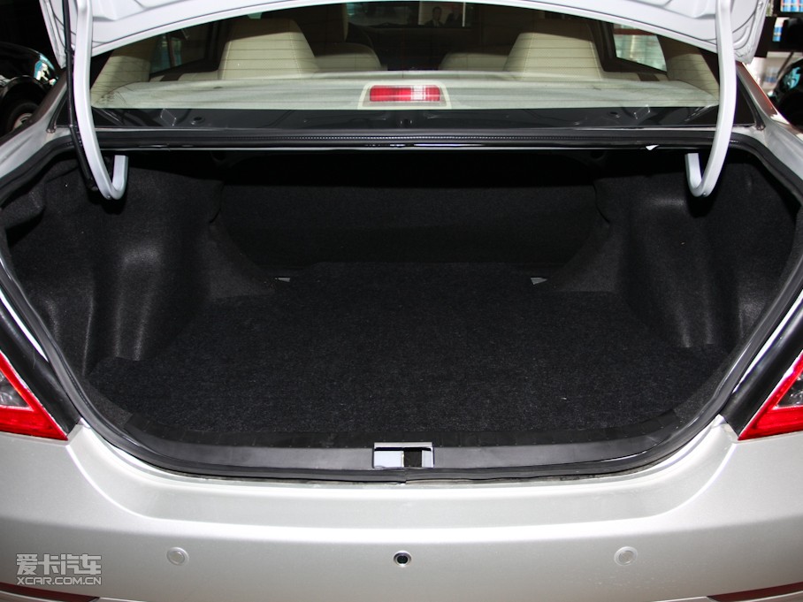 2009ȁF3 GLX-i NAVI ܰ(4G15S)