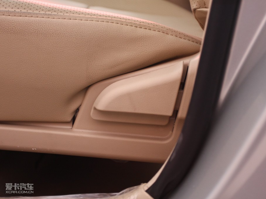 2009ȁF3 GLX-i NAVI ܰ(4G15S)