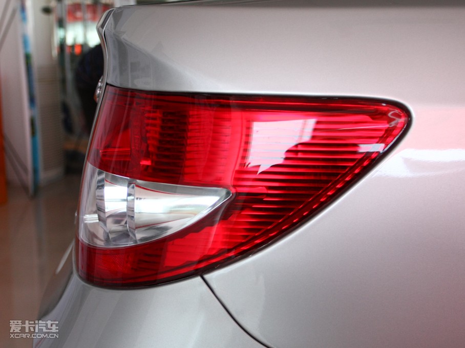 2009ȁF3 GLX-i NAVI ܰ(4G15S)