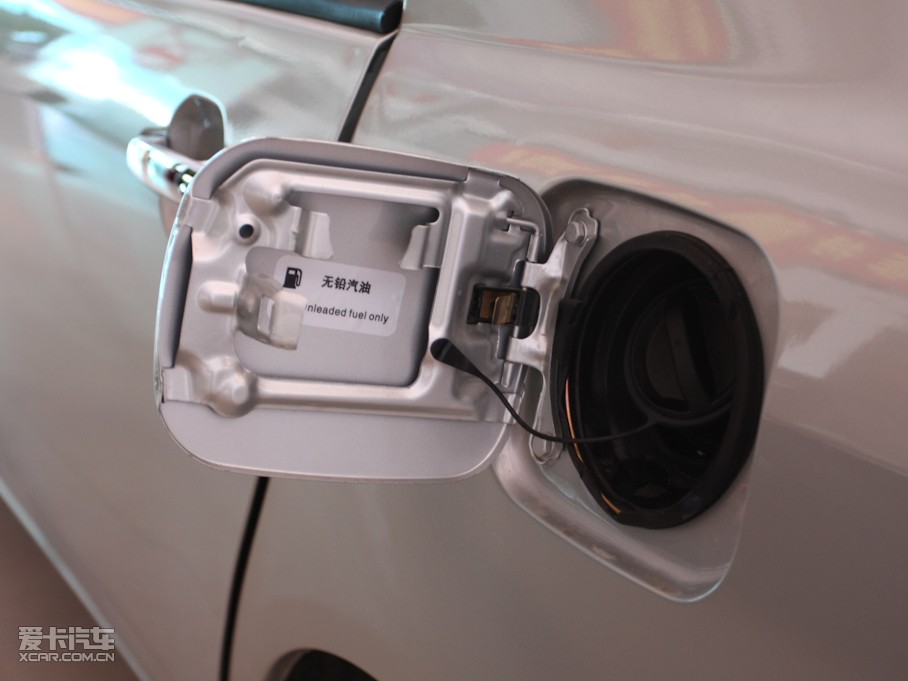 2009ȁF3 GLX-i NAVI ܰ(4G15S)