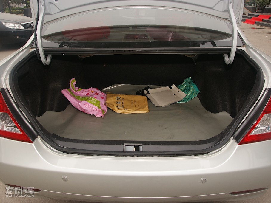 2009ȁF3 GLX-i A(4G15S)