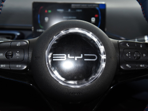 2024sҫ 305km ɰ п؅^