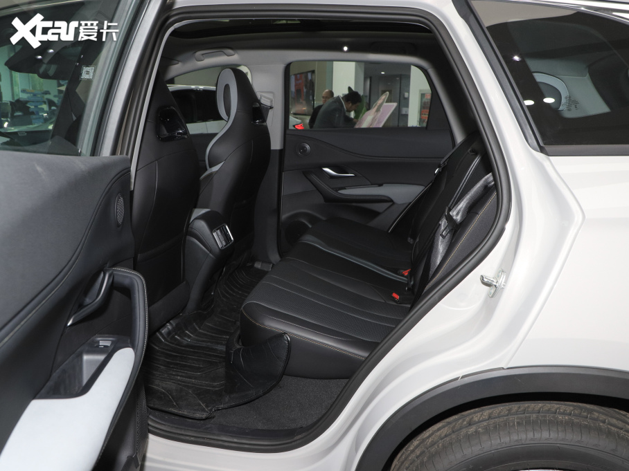 2025{05 DM-i DM-i 115KMŞ