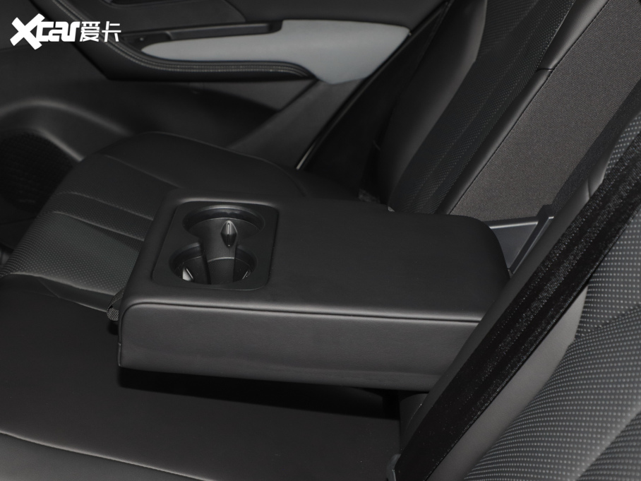 2025{05 DM-i DM-i 115KMŞ