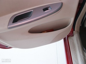 20101.8L Ԅ(dng)Ş g