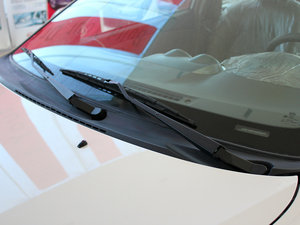 2011款1.8L CVT豪雅型 雨刷