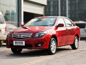 2011款新锋畅版 1.5L 手动尊贵型 左前45度