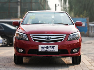 2011款新锋畅版 1.5L 手动尊贵型 正前