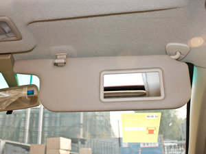 2011款新锋畅版 1.5L 手动尊贵型 遮阳板（左）