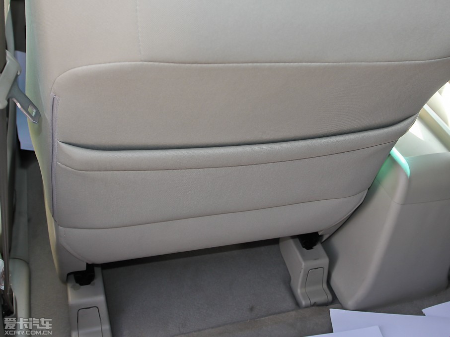 2011ȁM6 (wn) 2.0L քӺA