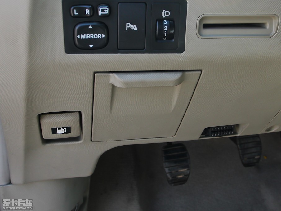 2011ȁM6 𷀰 2.0L քӺA