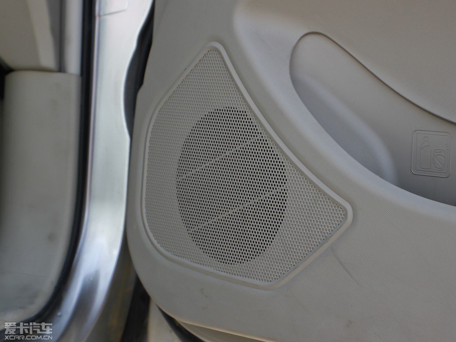 2011��ȁ���M6 ��(w��n)�� 2.0L �քӺ��A��