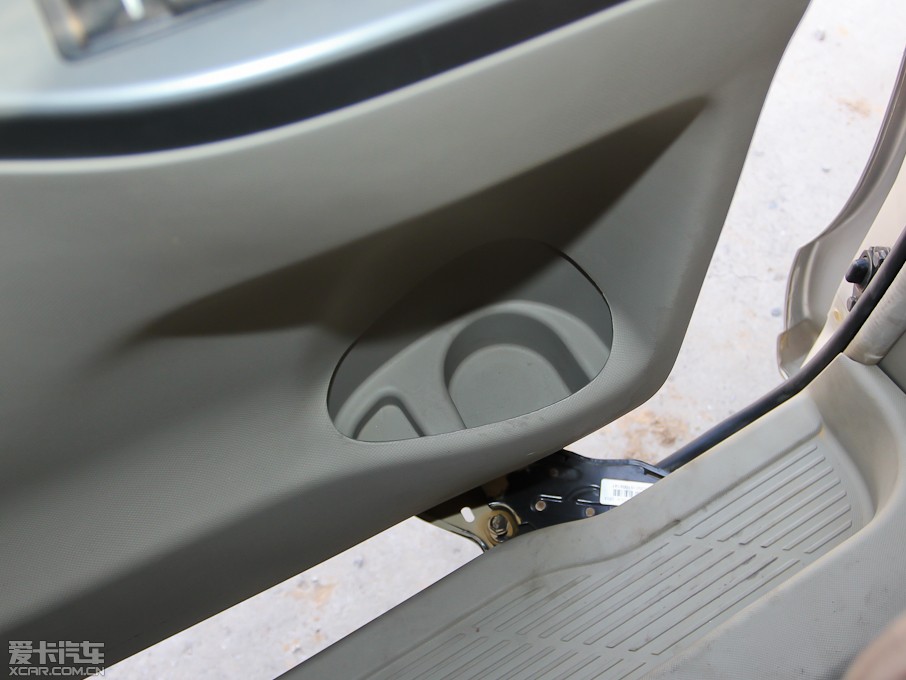 2011ȁM6 𷀰 2.0L քӺA