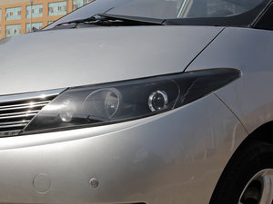 2011𷀰 2.0L քӺA ^