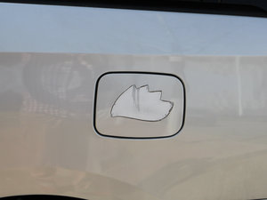 2011𷀰 2.0L քӺA ^